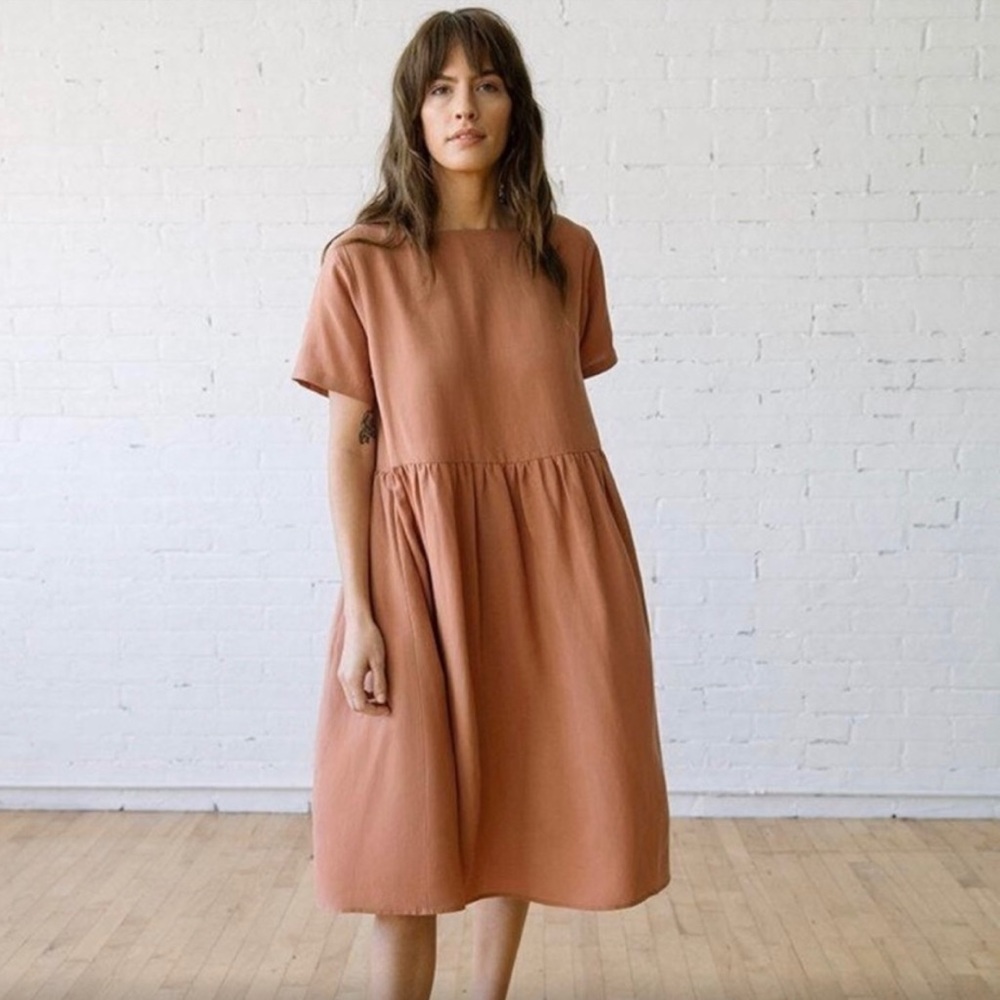Tradlands Nico Linen Dress - Clay